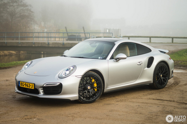 Porsche 991 Turbo heeft heerlijke goodies