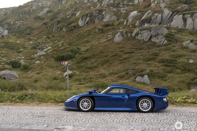 Topspot: Porsche 911 (996) GT1