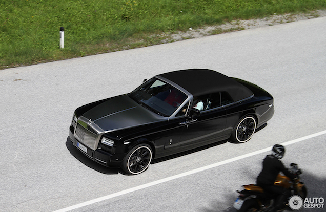 Zwart past het best bij Rolls-Royce