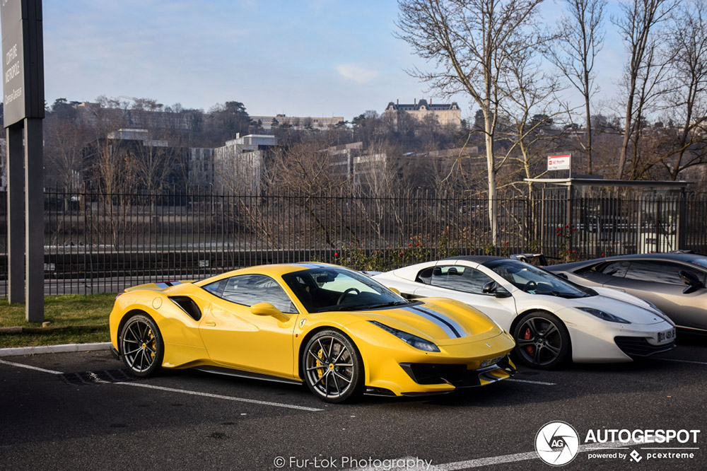 Ferrari 488 Pista is de ster van dit gezelschap