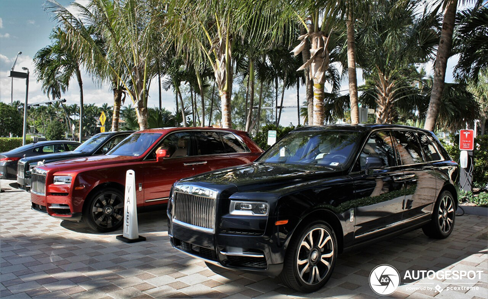 Triple spot: The Rolls-Royce Luxury SUV Cullinan