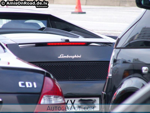 Gespot in Duitsland: Lamborghini Gallardo Nera!