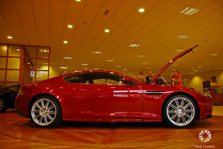 Aston Martin DBS in Nederland