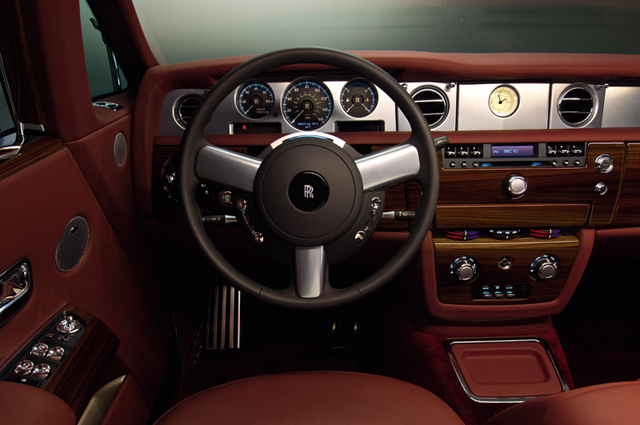 Nieuwe Rolls Royce onthuld