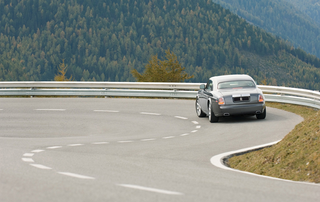Nieuwe Rolls Royce onthuld