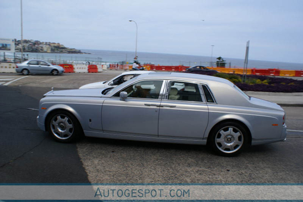 Colors of the rainbow: Rolls Royce Phantom