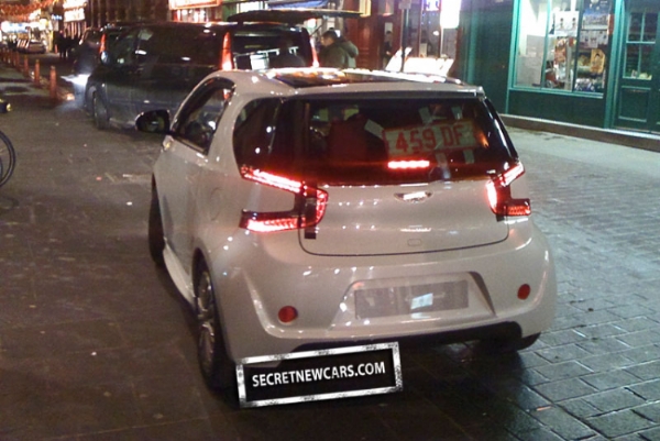 Spyshots: Aston Martin Cygnet
