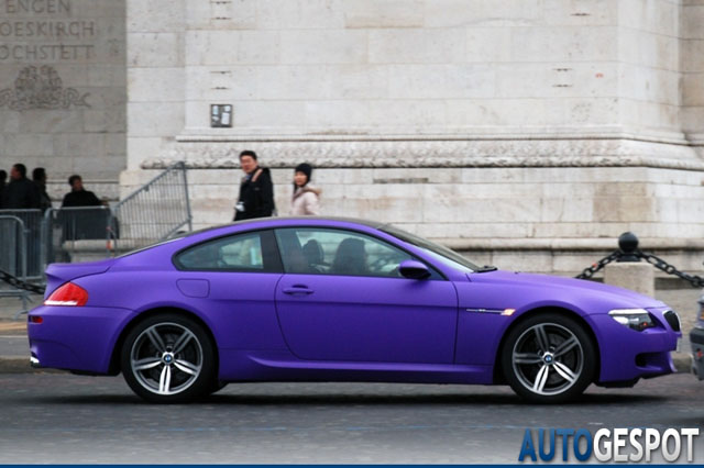 Spot van de dag: matpaarse BMW M6