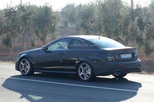 Nieuwe spyshots Mercedes-Benz C 55 AMG duiken op