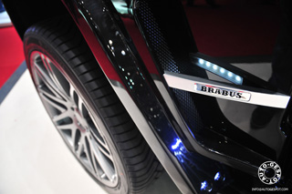 Genève 2011: Brabus G V12 Biturbo Widestar