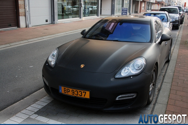 Gespot: matte kleuren deel 60