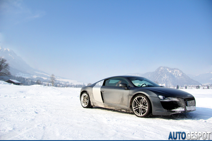 Spot van de dag: Audi R8 in de sneeuw 