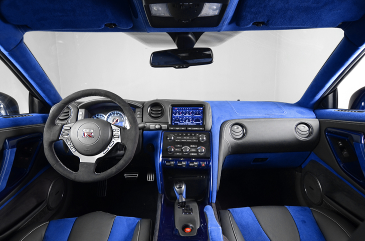Nederlands bedrijf E-Motions laat gepersonaliseerde Nissan GT-R zien