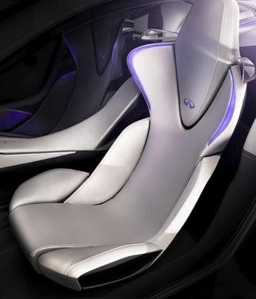 Infiniti onthult de Emerg-E Concept!