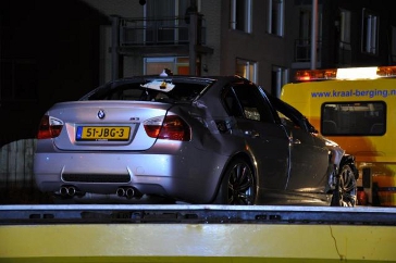 BMW M3 Sedan belandt op zijn kop na ongeluk