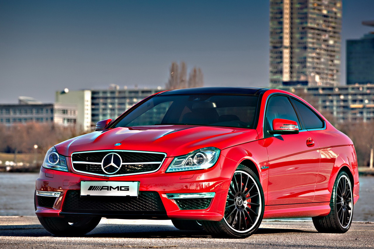 Patriot: Mercedes-Benz C 63 AMG Coupé Austria Edition