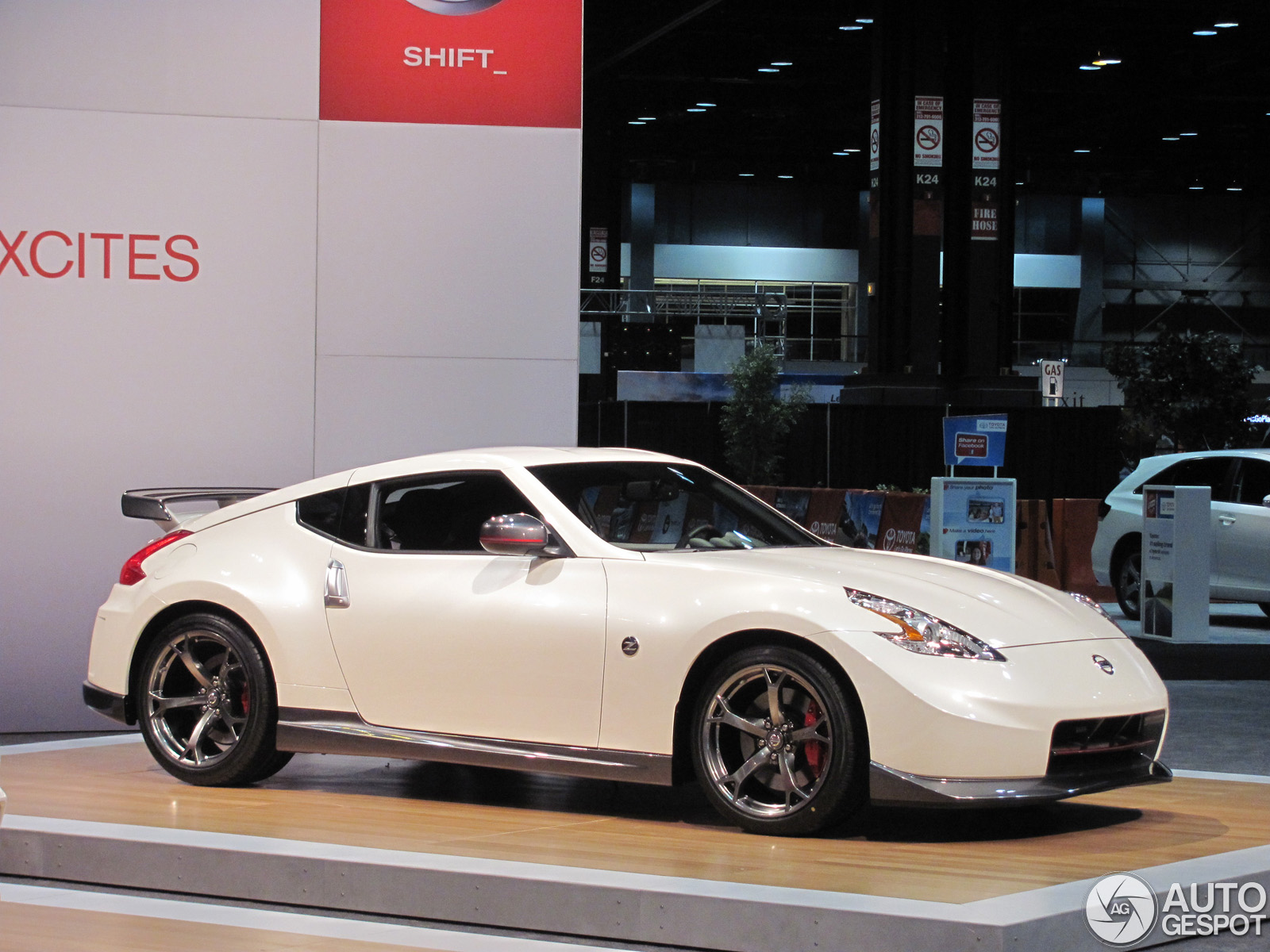 Chicago Auto Show 2013: Nissan 370Z Nismo