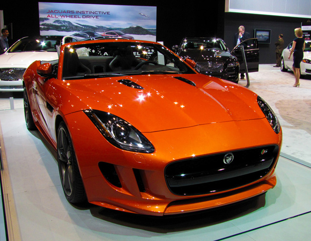 Chicago Motor Show 2013: Jaguar F-Type