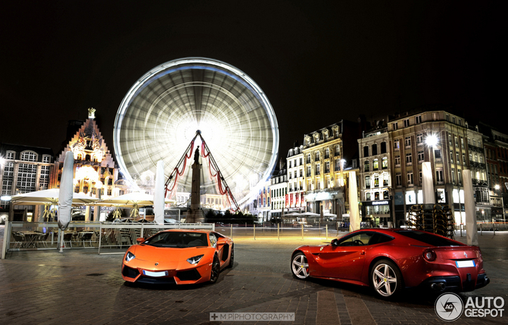 Lamborghini en Ferrari prachtig samen vastgelegd