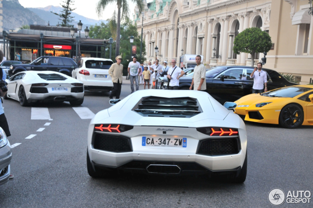 De Lamborghini Aventador overspoelt Monaco het hele jaar door