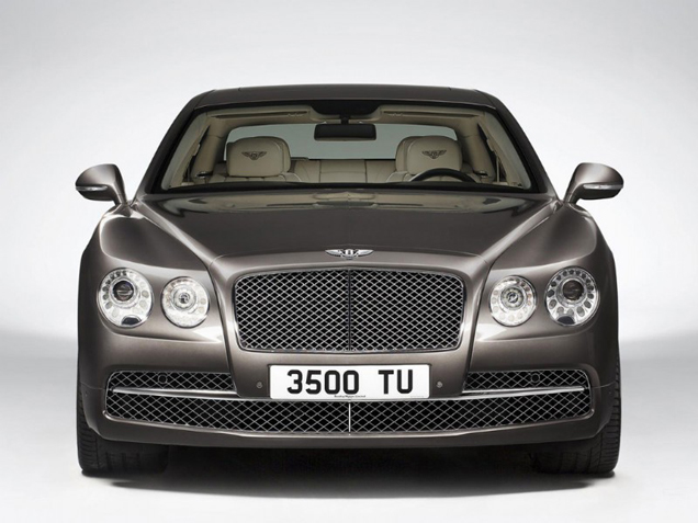 De nieuwe Bentley Continental Flying Spur laat zich zien!