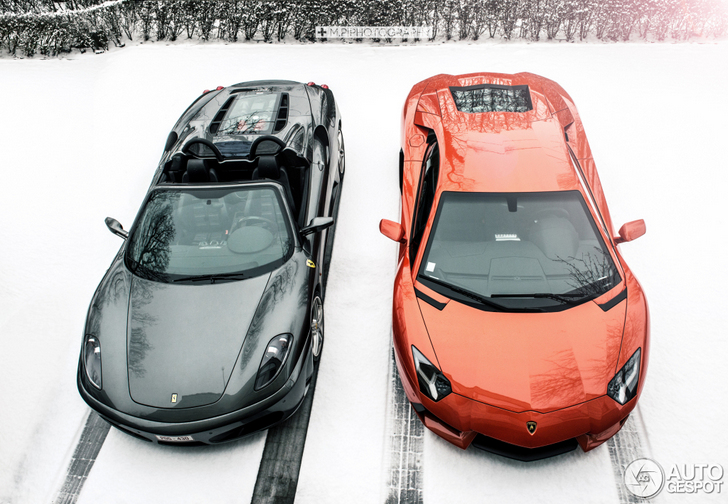 Two Italian beauties in a cold scenery