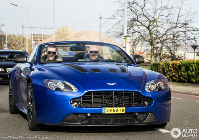 Spot van de dag: Aston Martin V12 Vantage Roadster