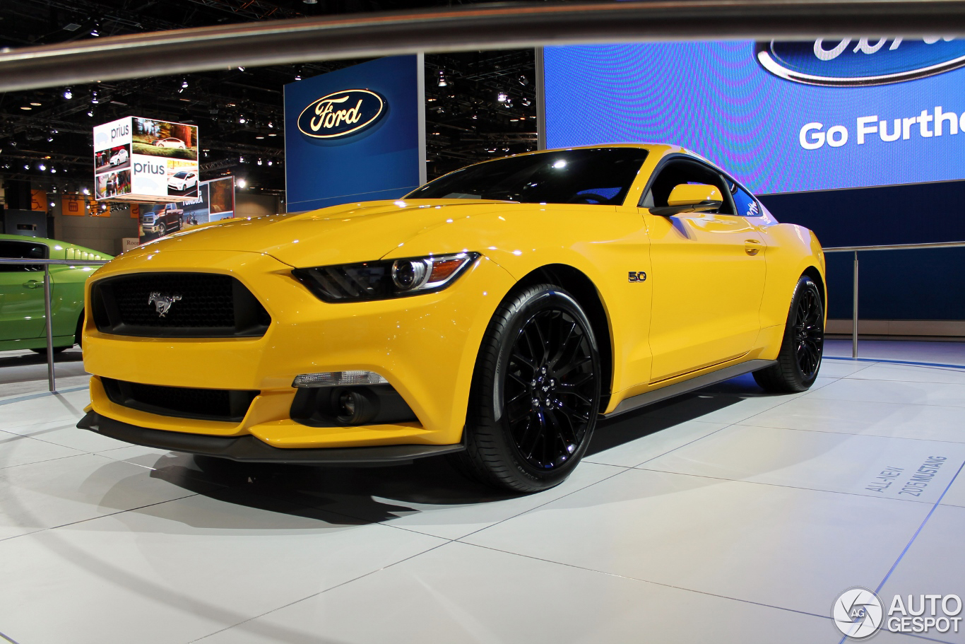 Chicago Auto Show 2014: Ford Mustang 2015