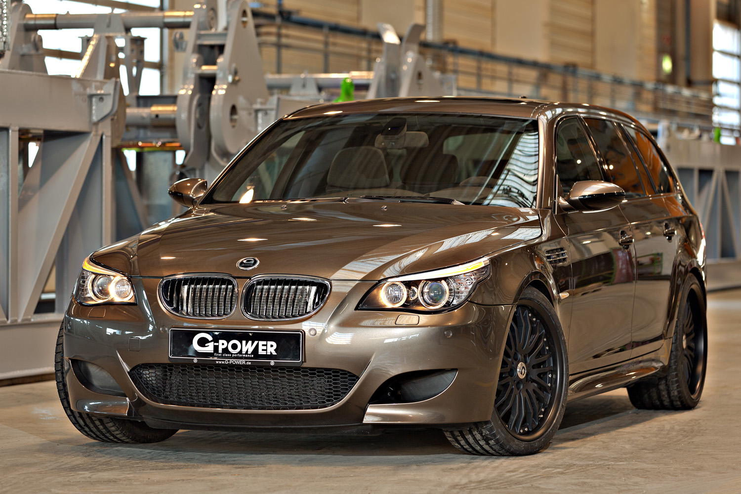 Beestachtig snel: G-Power BMW M5 Hurricane RR Touring