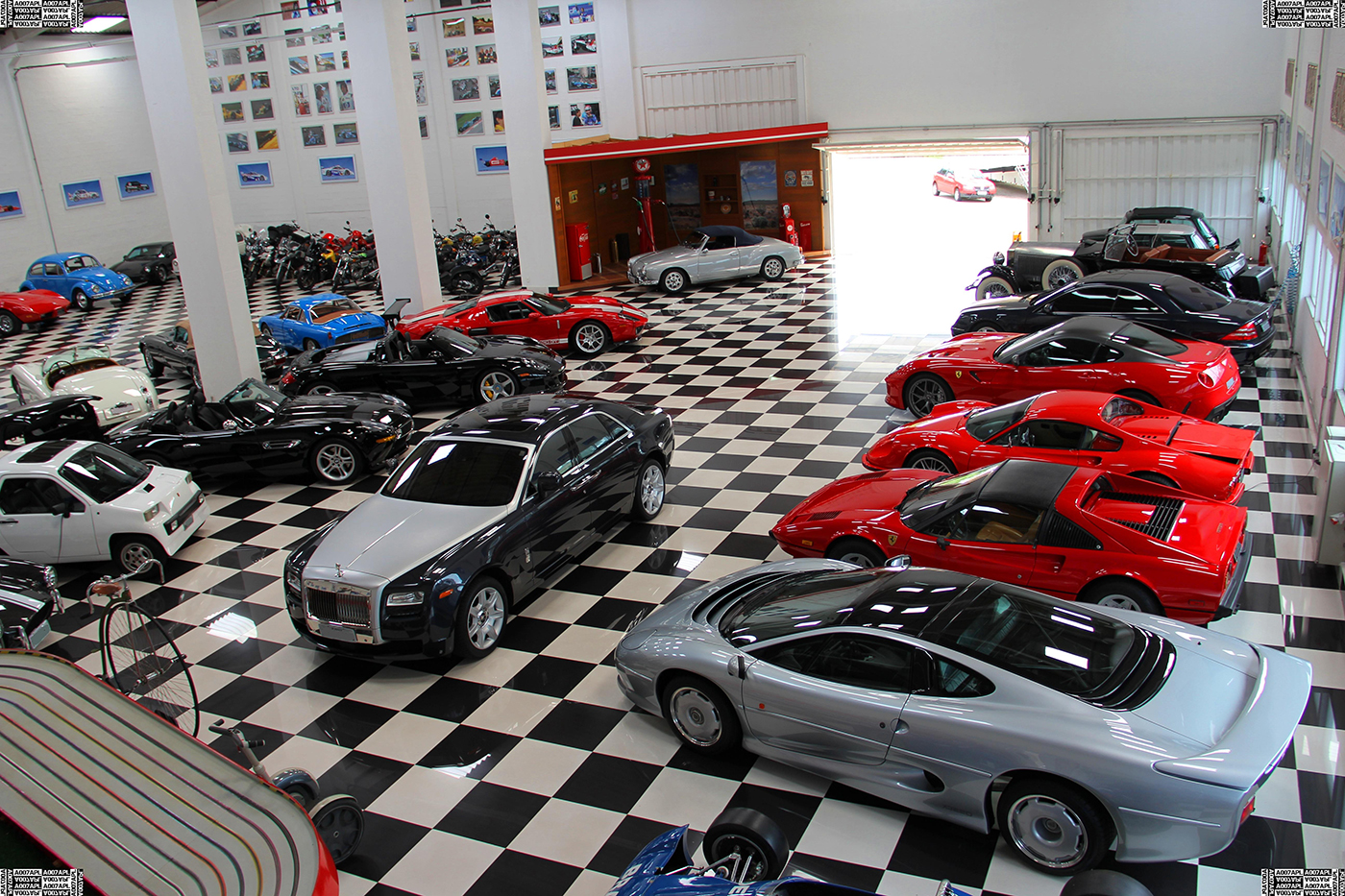 Dit is de unieke autocollectie van Nelson Piquet senior