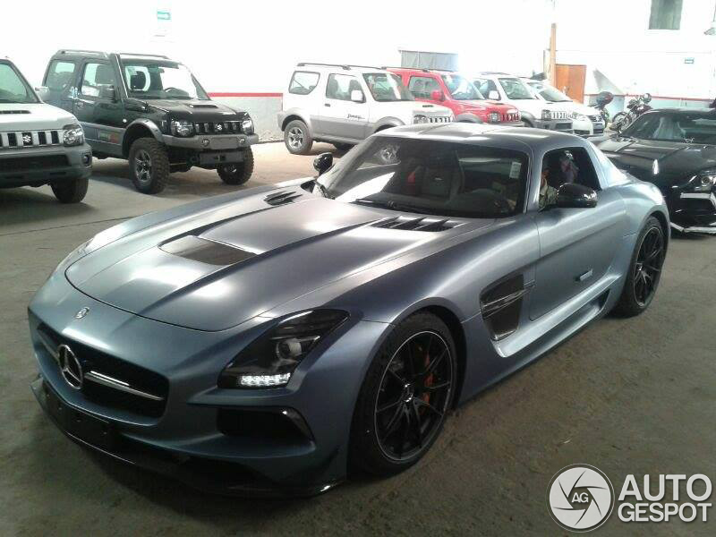 Unieke SLS AMG Black Series in Yosemite Blue geleverd in Brazilië