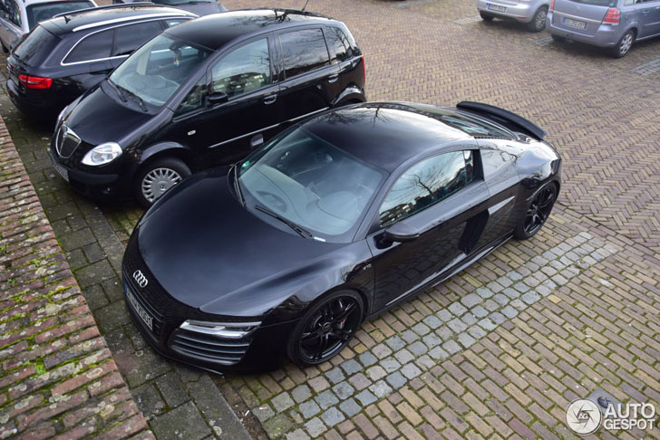 Spot van de dag: Duitse Audi R8 V10 Plus