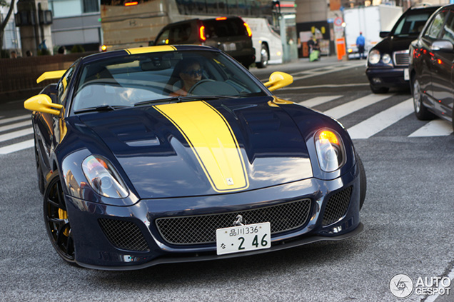 In Tokyo is deze prachtige Ferrari 599 GTO te spotten 