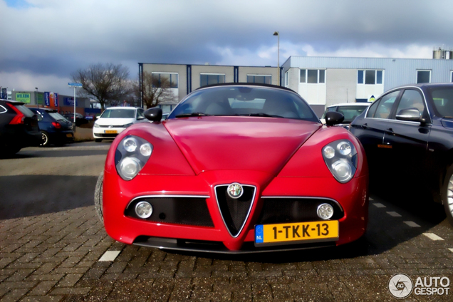 Spot van de dag: Alfa Romeo 8C Spider