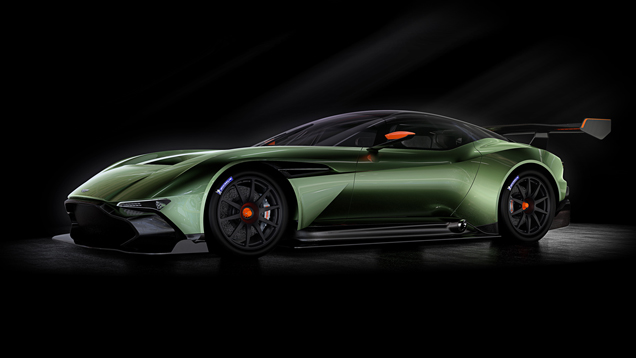 Aston Martin Vulcan klaar om aan te vallen