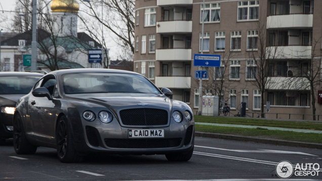 Colin Kâzım-Richards vervoerd zichzelf in luxe Bentley