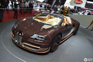 Bugatti celebrates final chord with their 450th Veyron in Geneva