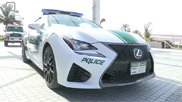 Filmpje: Dubai Police voegt Lexus RC F aan vloot toe