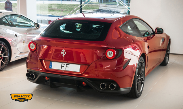 Fotoverslag: Ferrari dealer in Katowice