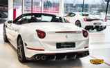 Fotoverslag: Ferrari dealer in Katowice