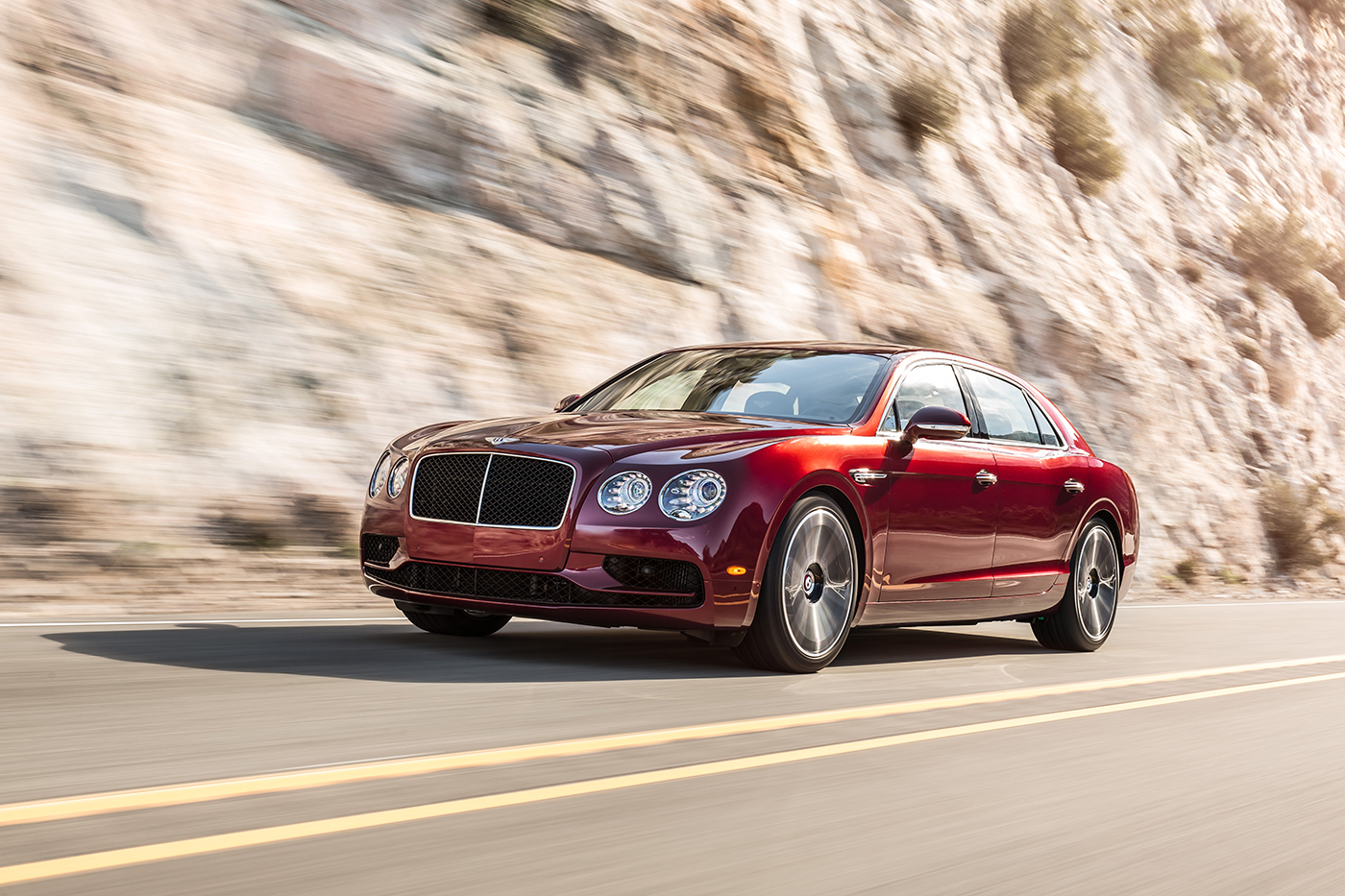 Bentley toont Flying Spur V8 S in Genève