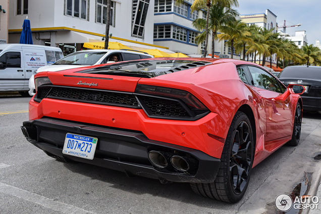 Eerste Lamborghini Huracán LP580-2 vastgelegd