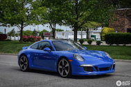 Spotted: Porsche Carrera GTS Club Coupe