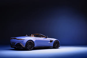 Aston Martin drops the new Vantage Roadster