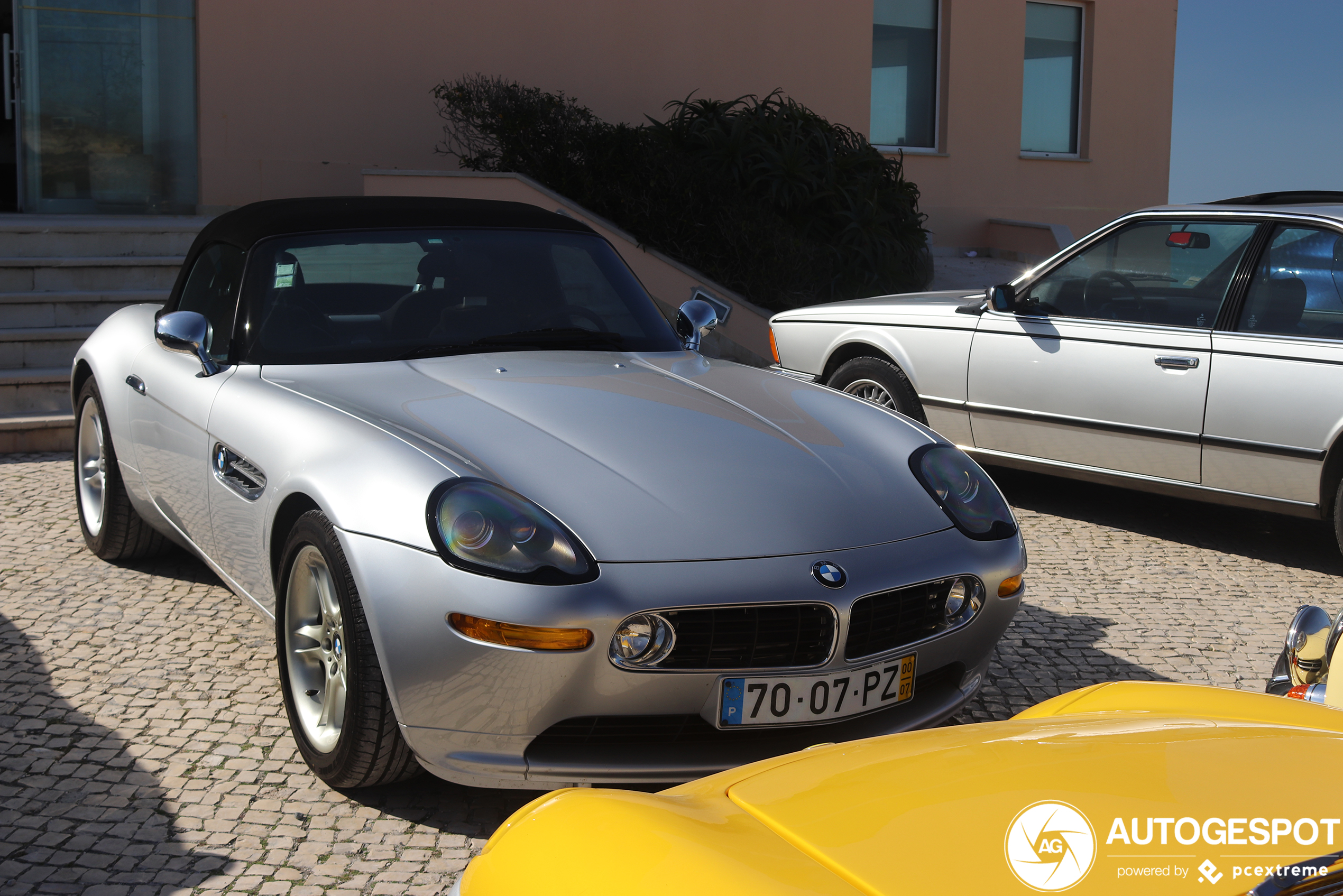 Deze BMW Z8 oogt nog als nieuw