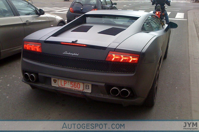Gespot: matte kleuren deel 23