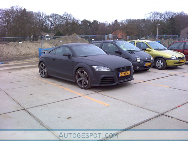 Gespot: matte kleuren deel 23