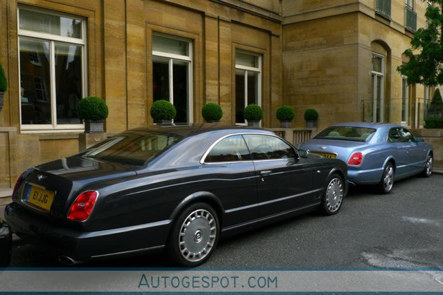 Gespot: tweelingen deel 6