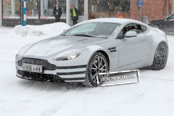 Spyshots: Aston Martin V8 Vantage facelift