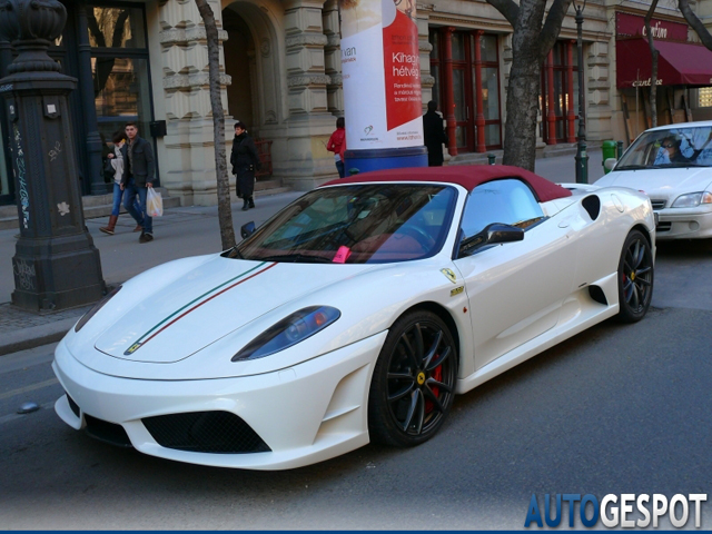 Topspot: Ferrari Scuderia Spider 16M